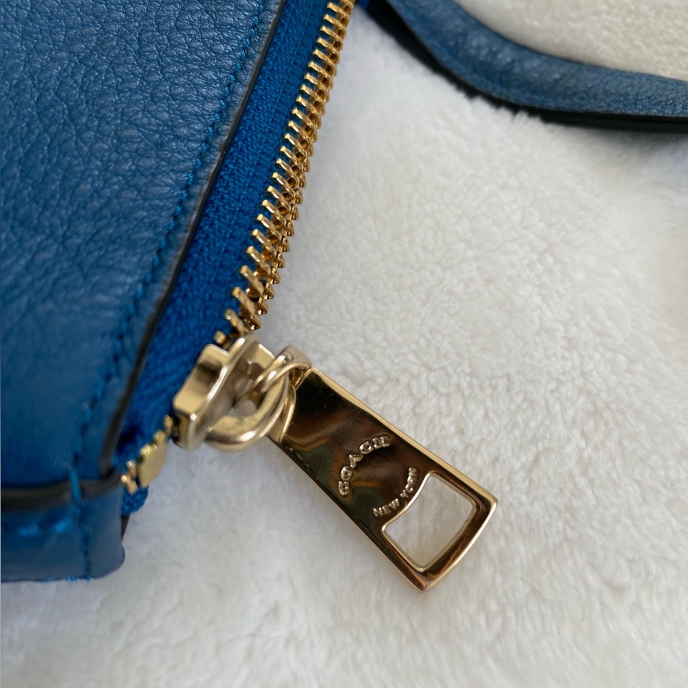Coach Blue Leather Women's Shoulder Bag Tote - Picture 7 of 12